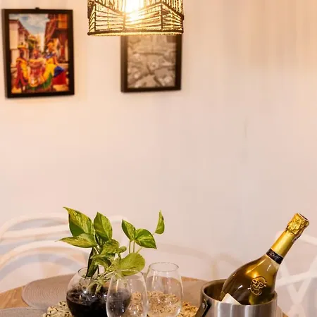 Estadía Con Estilo En El Centro Histórico En Cartagena
